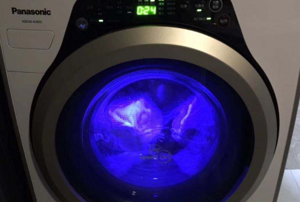 松下全自動洗衣機怎樣拆開清洗