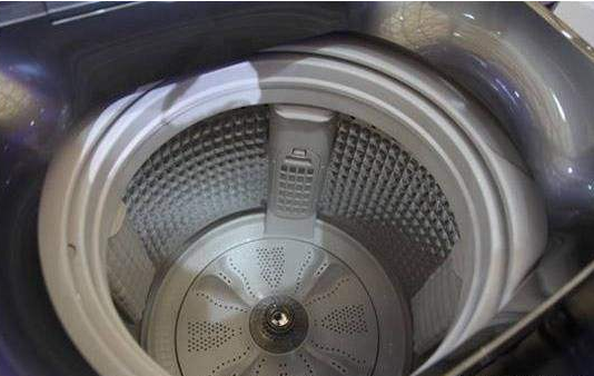 波輪洗衣機(jī)如何清洗